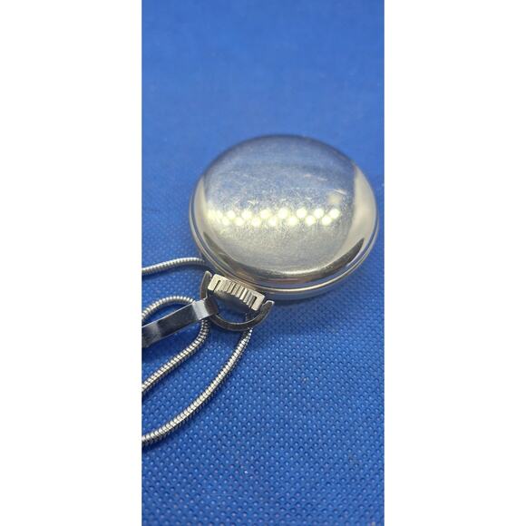 Vintage Westclox Pocket Ben Pocket Watch with Chain – Silver Tone- Excellent! - Picture 4 of 7